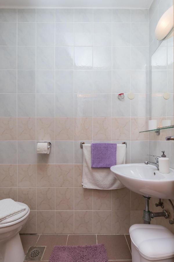 Apartments & Room Eva سلانو الغرفة الصورة
