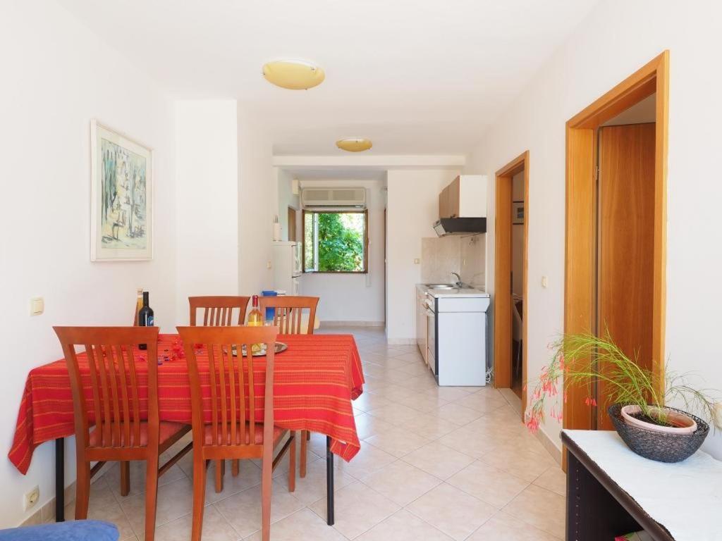 Apartments & Room Eva سلانو المظهر الخارجي الصورة